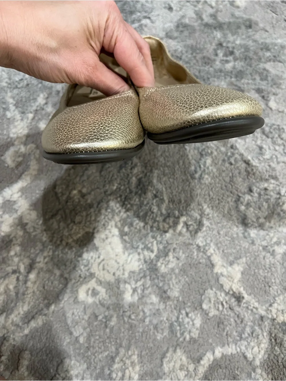 The Storehouse Flats Gold Flex size 8